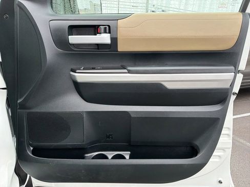 Used 2017 Toyota Tundra Limited image 26