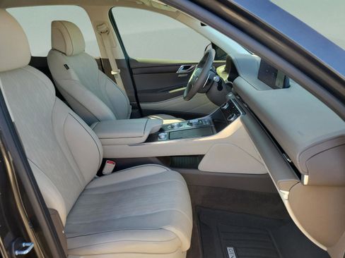 Used 2024 Genesis GV80 3.5T w/ Advanced Package image 9