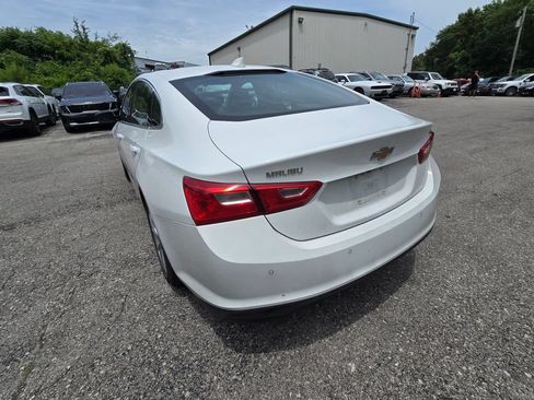 Used 2024 Chevrolet Malibu LT FWD image 5