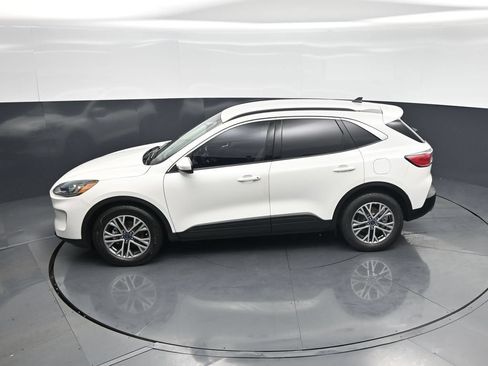 Used 2022 Ford Escape SEL w/ Technology Package FWD image 41