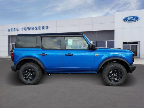 New 2025 Ford Bronco Big Bend image 3