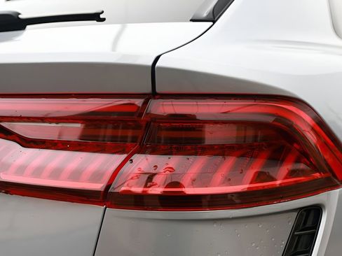 Used 2021 Audi RS Q8 w/ Carbon Optic Package image 31