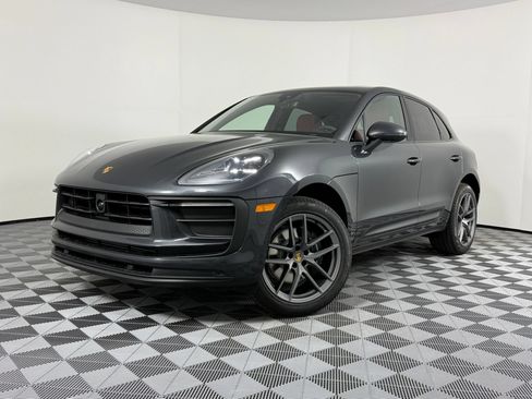 Certified 2026 Porsche Macan AWD/4WD image 1