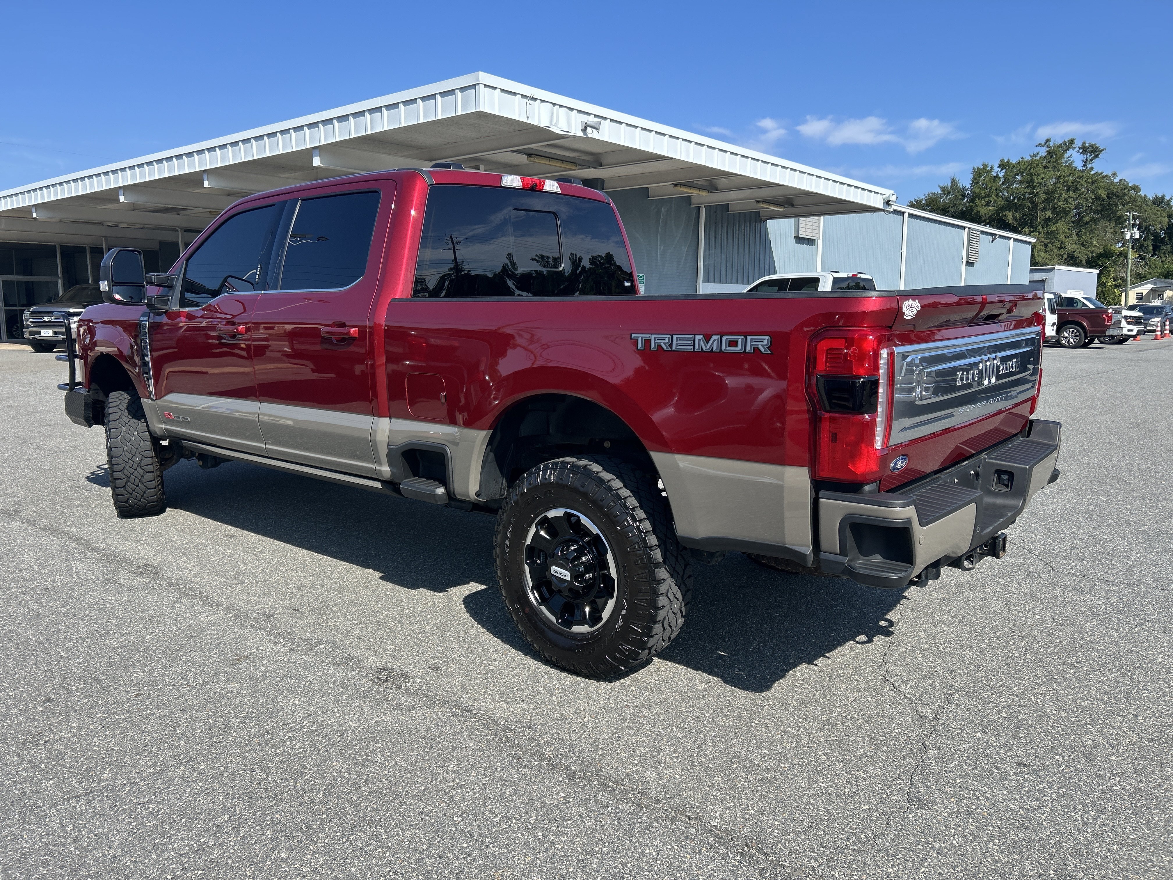 Certified 2026 Ford F250 King Ranch w/ Tremor Off-Road Package AWD/4WD image 5