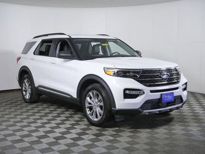 Certified 2024 Ford Explorer XLT w/ Equipment Group 202A