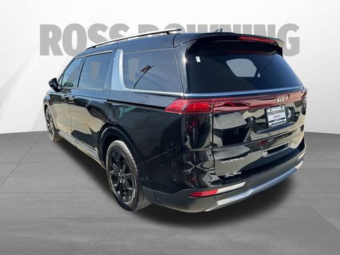 Used 2024 Kia Carnival SX Prestige image 6
