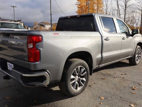 Used 2022 Chevrolet Silverado 1500 LT image 6