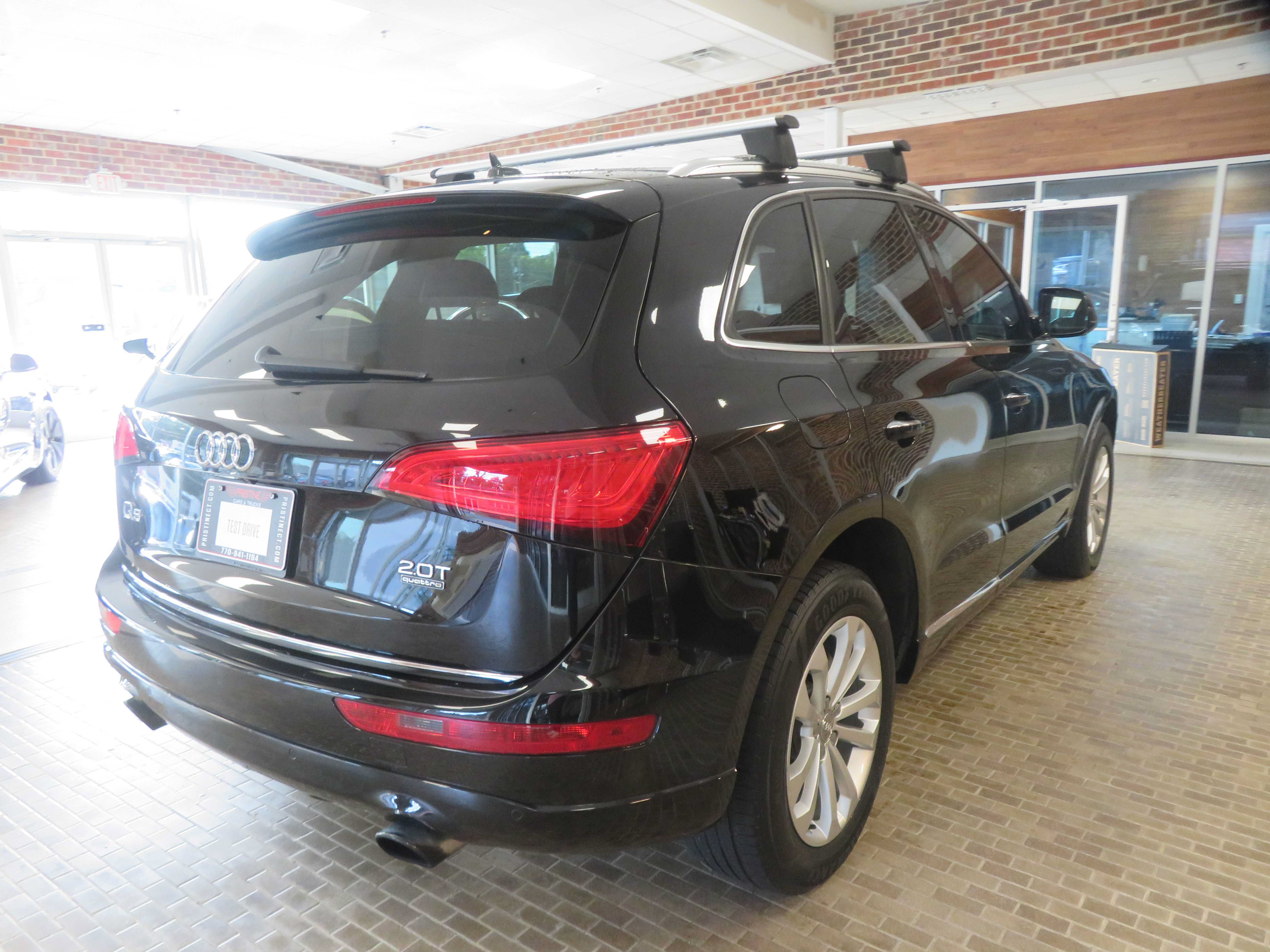 Used 2015 Audi Q5 2.0T Premium Plus w/ Technology Package AWD/4WD image 4