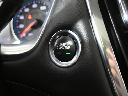 Used 2021 Chevrolet Traverse Premier w/ Redline Edition image 34