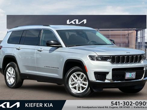Used 2023 Jeep Grand Cherokee L Laredo AWD/4WD image 1