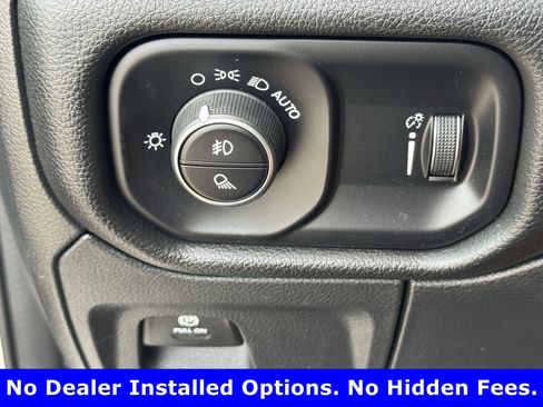 Used 2024 RAM 1500 Big Horn AWD/4WD image 21