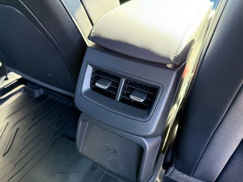 New 2026 Chevrolet Equinox EV LT image 16