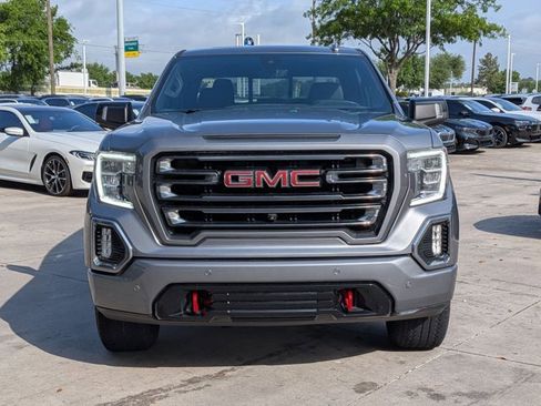 Used 2022 GMC Sierra 1500 AT4 w/ AT4 Premium Package image 2