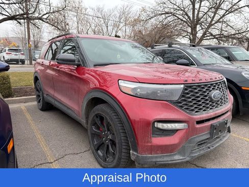 Used 2020 Ford Explorer ST w/ ST Street Pack image 2