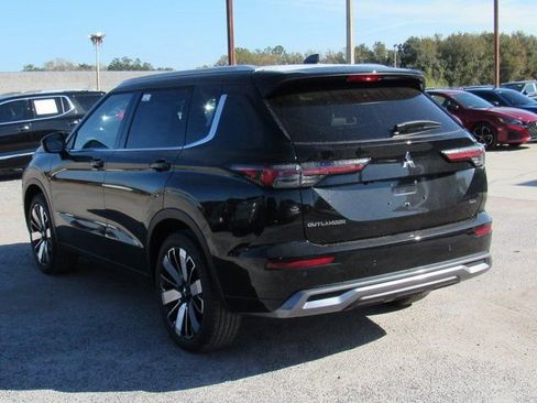 New 2026 Mitsubishi Outlander SEL FWD image 5