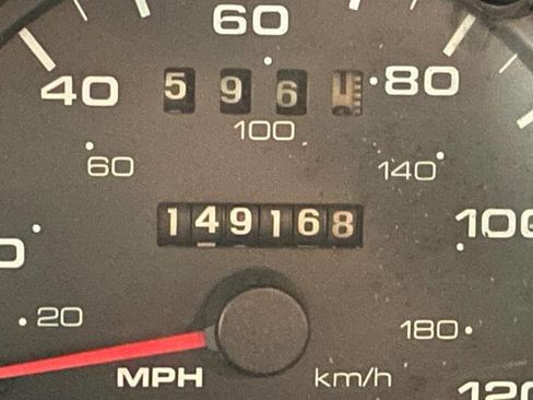 Used 2002 Ford Taurus SES image 38