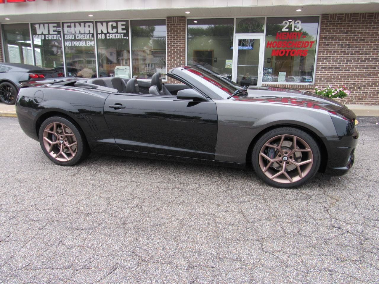 Used 2011 Chevrolet Camaro SS w/ RS Package RWD image 2