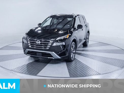 Used 2026 Nissan Rogue SL FWD image 2