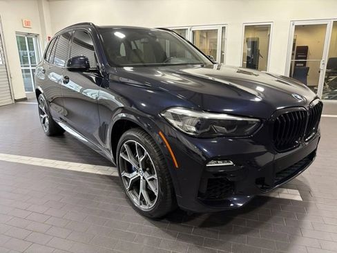 Used 2021 BMW X5 xDrive40i w/ M Sport Package AWD/4WD image 7
