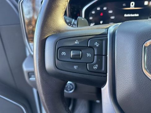 Used 2023 GMC Sierra 1500 SLT image 13