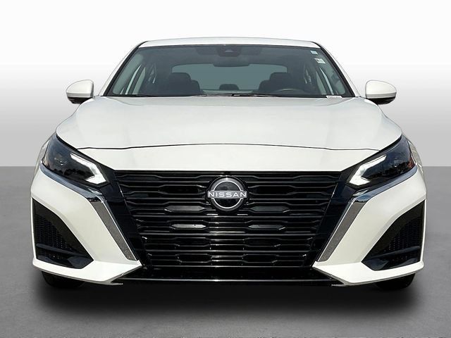 Certified 2025 Nissan Altima 2.5 SL FWD image 2