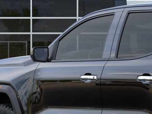 New 2026 GMC Canyon Denali AWD/4WD image 12