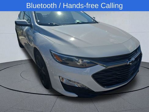 Used 2024 Chevrolet Malibu LT w/ Sport Edition FWD image 4