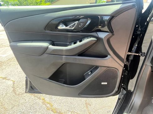 Certified 2022 Chevrolet Traverse RS AWD/4WD image 9