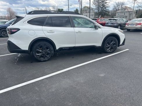 Used 2021 Subaru Outback Onyx Edition XT image 5