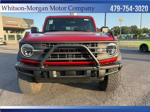 Used 2023 Ford Bronco 2-Door w/ Sasquatch Package AWD/4WD image 2