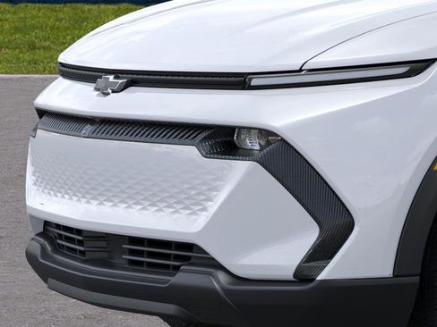 New 2026 Chevrolet Equinox EV LT image 20