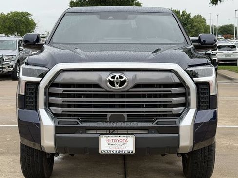 Used 2025 Toyota Tundra Limited w/ Power Package AWD/4WD image 6