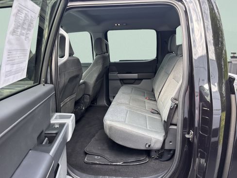 Used 2025 Ford F150 XLT w/ Equipment Group 301A Standard AWD/4WD image 15