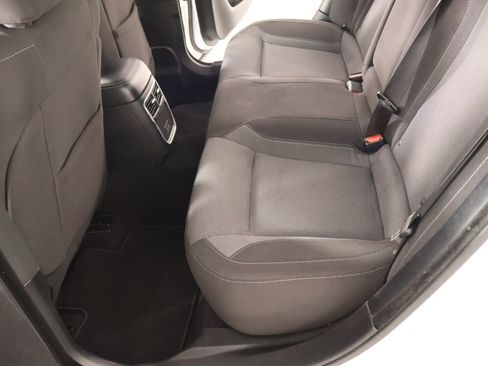 Used 2022 Dodge Charger SXT RWD image 11