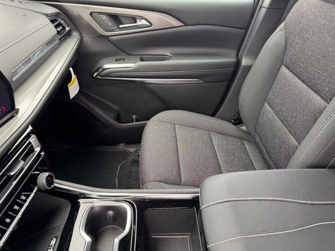 New 2026 Chevrolet Traverse LT image 35