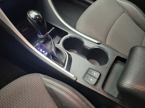 Used 2013 Hyundai Sonata SE image 26