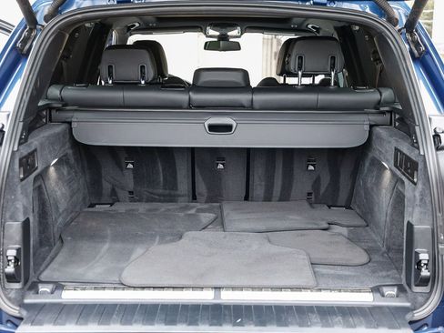 Used 2022 BMW X5 xDrive45e image 26