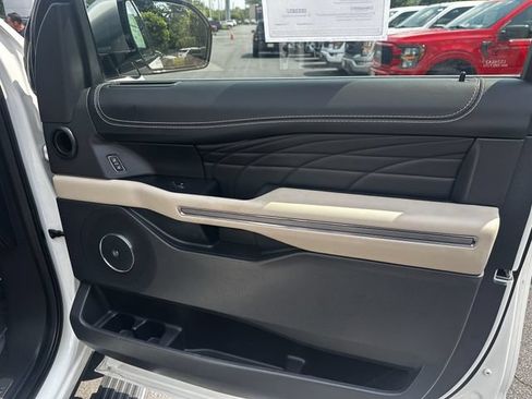 Certified 2024 Ford Expedition Max Platinum AWD/4WD image 36