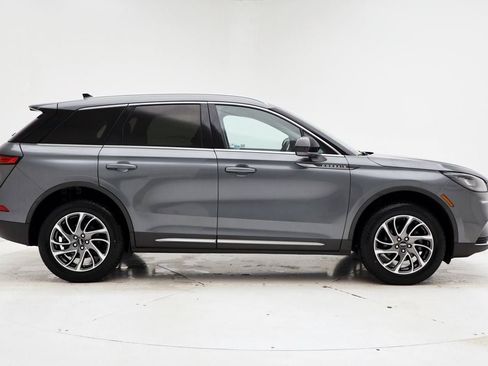 Used 2022 Lincoln Corsair AWD w/ Equipment Group 101A image 3