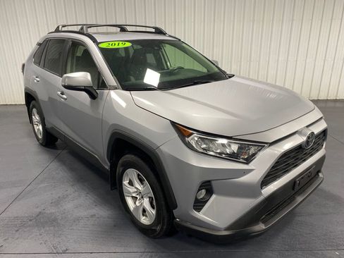 Used 2019 Toyota RAV4 XLE image 20