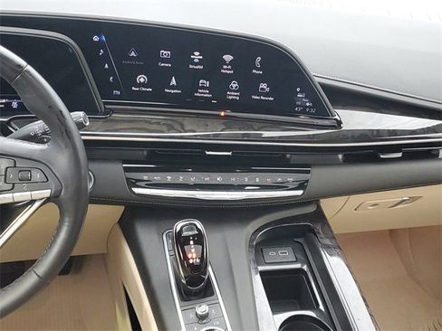 Used 2023 Cadillac Escalade ESV Premium Luxury w/ Performance Package image 13