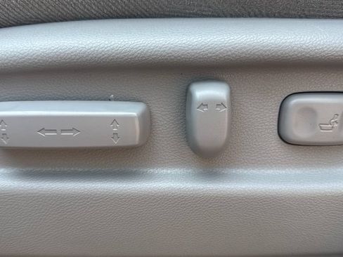 Used 2020 Honda Pilot EX image 25