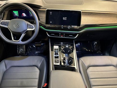 New 2026 Volkswagen Atlas SEL image 12