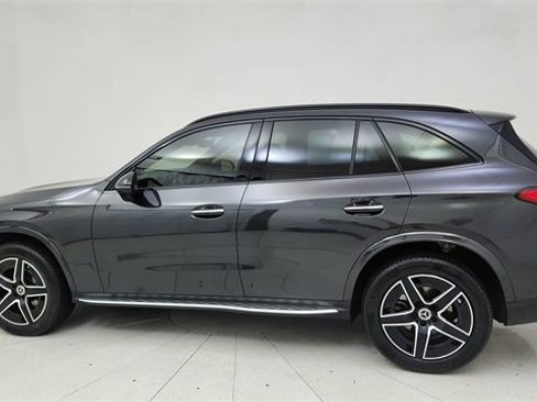 Used 2024 Mercedes-Benz GLC 300 GLC 300 w/ AMG Line image 4