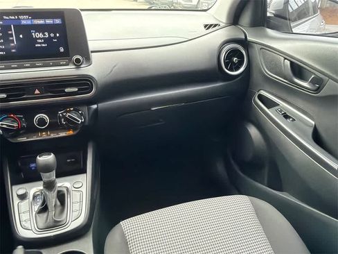 Used 2022 Hyundai Kona SE image 20