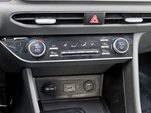 Used 2021 Hyundai Sonata SEL w/ Cargo Package image 22