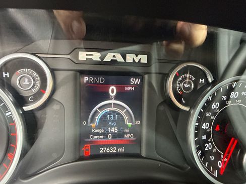 Used 2022 RAM 3500 Tradesman AWD/4WD image 25