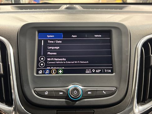 Used 2022 Chevrolet Equinox LT image 24