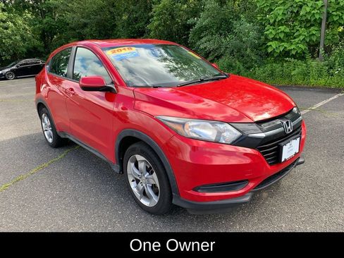 Used 2018 Honda HR-V LX image 7