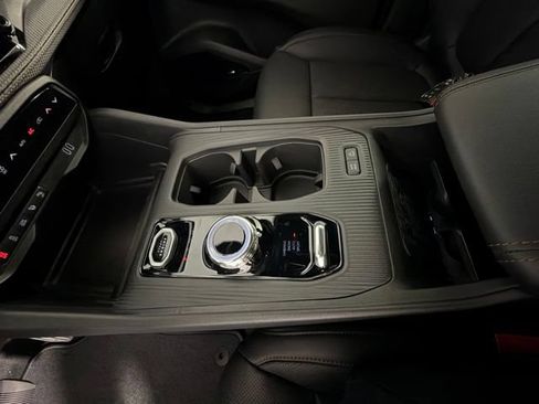 New 2026 Jeep Cherokee Overland w/ Advanced Pro Tech Group AWD/4WD image 19